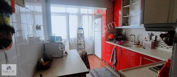 Alsancak 'ta Merkezi Konumlu Eşyalı Kiralık Daire