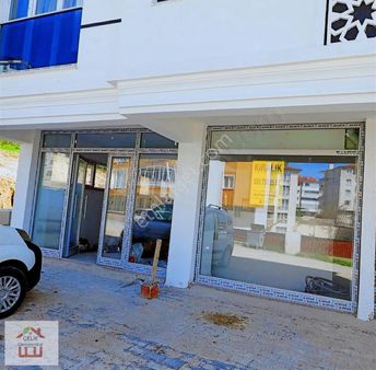 Çelikten Harika Konumlu Geniş İşyeri