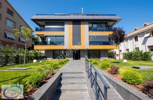 Adakale Deniz Manzaralı Sıfır Bina 6+2 Özel Tasarım Üst Dubleks