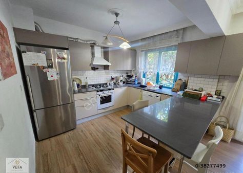 Marmaris Sitelerde, Denize Yakın,bahçe Kullanımlı, Dubleks Daire