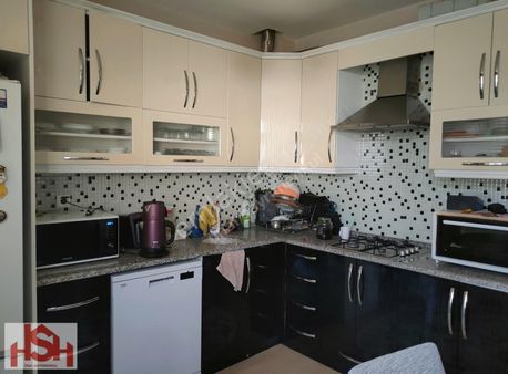 Atatürk Mah. 100 M2 2+1 Satılık Ara Kat Ön Daire