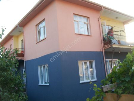 Halkapınar Merkezde 2 Katlı Evin 2 Nci Katı Satılıktır