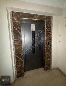 Çakı Yapı Emlaktan Merkezde 1+1 Satılık Daire