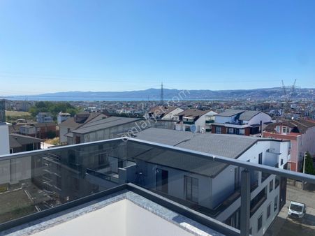 Deniz Manzaralı Lüks Satılık 3 + 1 Ebeveyn Banyolu