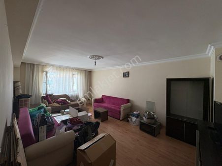 Marka Gayrimenkul Den Asansörlü Katta Daire