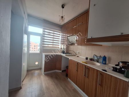 Emek Emlak'tan Mimar Sinan Mah.de Kiralık 2+1 Daire K-2950