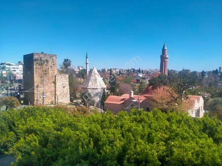 Antalya Kale Kapısında Muhteşem Manzaralı Daire