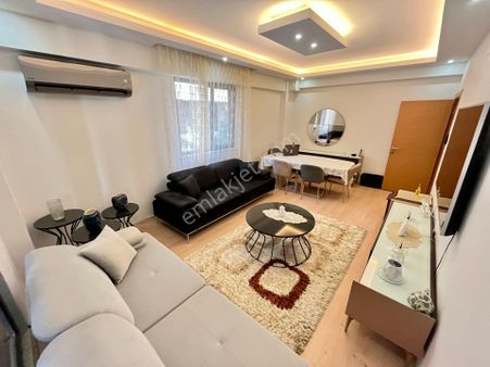 Akçay Sezgin Emlaktan Lüx Tasarım & Geniş Satılık 3+1 Daire