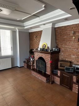 İnegöl Avm Karşısı 185 M2 Süper Konumlu Daire ,hem Konut Hem Ticari Olarak Kullanılabilir ..