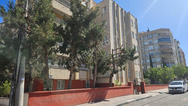 Kent Gayrimenkul Dan Satılık Bakımlı 1. Kat Havalesiz