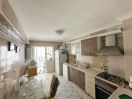 Keçiören Ataparkta Kök Tapu Orta Katta Asansörlü Yapılı Masrafsız Güney Cep Daire