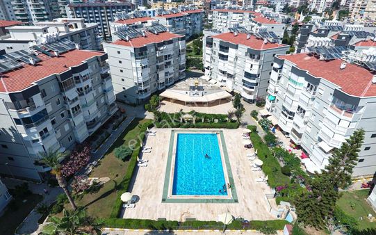 Alanya Tosmurda Site İçerisinde 2+1 Satılık Daire