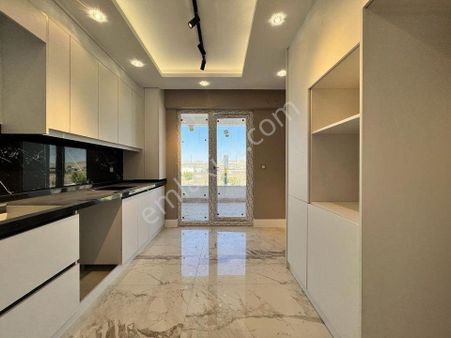 Elisa Gyo// Beyazşehir De Özel Yapsat 3+0 Ara Kat Güney Cephe Lüx Sıfır Teslim Satılık Daire