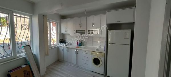 Balıkesir Merkez Paşa Cami Karşısı Öğrenciye Kiralık İçi Yenilenmiş Eşyalı Daire