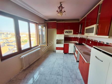 Rba Dan Sakarya Caddesinde Teraslı 3+1 Çatı Dubleks Satılık Daire