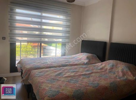 Reisderede Sezonluk Lüks: Deniz Manzaralı, Havuzlu Yeni Villa