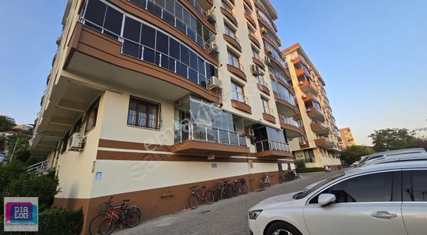 Bayraklı Emek Mahallesi'nde Kiracısız Satılık Lüks 3+1 Daire