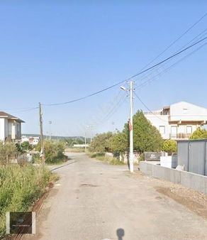 Urla Torasanda Denize 400 Metre Mesafede Konumu Güzel Arsa