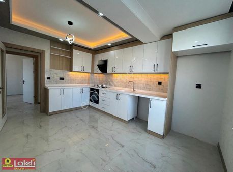 F.çakmak Mahallesin'de Cadde'ye Yürüme Mesafesi 4+1 Ara Kat