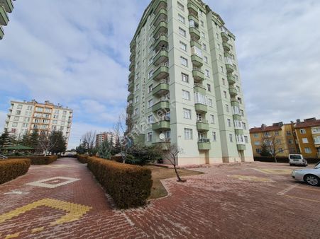 Uğur Emlak'tan Bosna Hersekte 3+1 Kiralık Daire