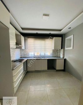 Bee'den Tece'de 3+1 Bağımsız Mutfaklı Geniş Daire