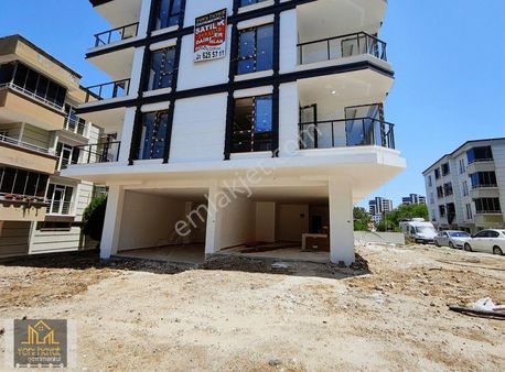 Hasköy'de Cengiz Topel Caddesi Cephe 55 M² Satılık Dükkan