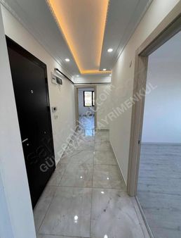 Başakşehir Altınşehir Meydan Konumlu 3+1 Ara Kat