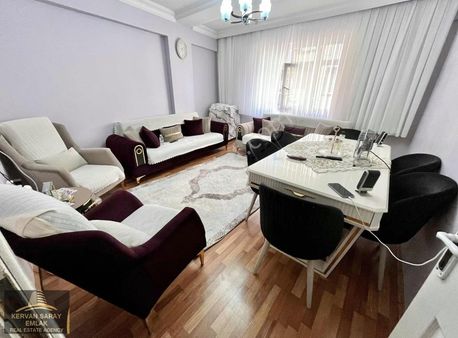 Bahçelievler Hürriyet Mahallesi Satılık Daire 2 Kat Asansörlü