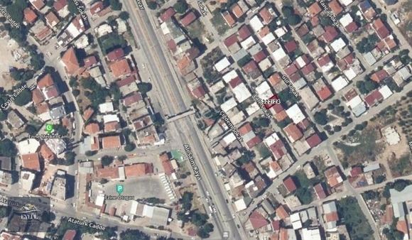 Ezine Merkezde Satılık Fırsat İmarlı Arsa