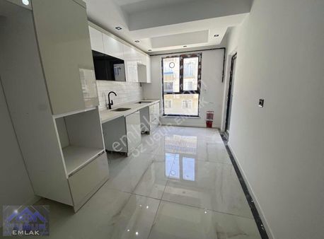 Yeni Hastane Arkası 2+1