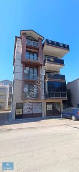 Aile Yaşamına Uygun Geniş Mutfaklı, Teraslı Ve Manzaralı Dubleks