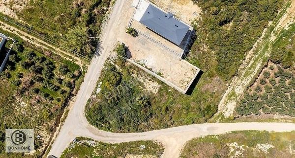 Havaalanı Ve Plajlara Yakın, Manzaralı, İmarlı Arsa!!!