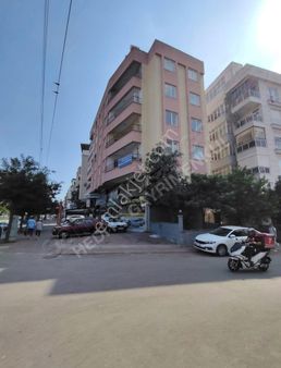 Etiler Mah Ana Cadde Üzeri Katta Asansörlü Satılık 3+1 Daire