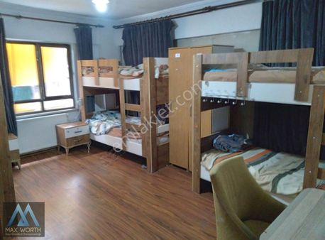 Kiralık Eşyalı Erkek Apart