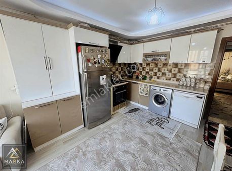 Marka'dan Yenidoğan Mah. İçi Yapılı Arakat 2+1 Daire