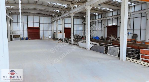 Globalden Niğde Kayseri Yolu Üzeri Kiralık 1550 Mt2 Kapalı Alan