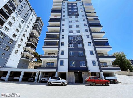 Müslüm Gayrimenkul'den Atakent'de 3+1 Ayrı Mutfak Satılık Daire