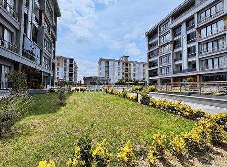 Cumhuriyet Mahallesin De Site İçerisi Kiralık 3+1 Daire