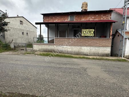 Belen Köyünde Ana Yolun Kenarında Satılık Müstakil Ev