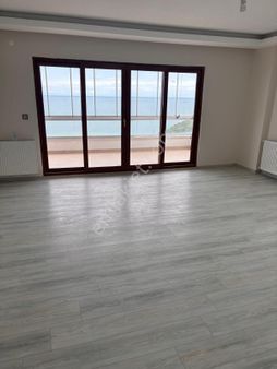 Yıldız Gayrimenkulden Yıldızlı Da Satılık Manzaralı Daire