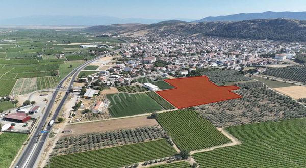 Emrah Emlaktan Gölmarmarada Satılık Arazi