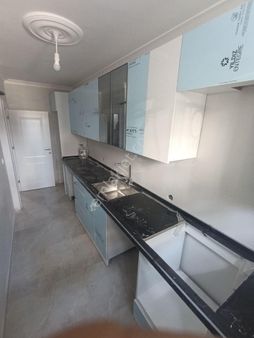 Altınşehir 2+1 80 M² Bahçe Katı