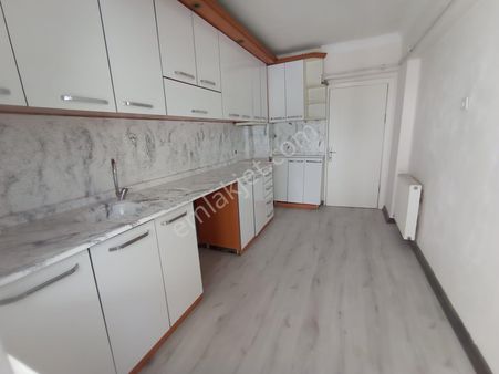 Sincan Merkeze Yakın Tandoğan Mahallesinde 3+1 Satılık Daire