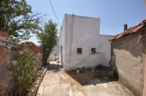 Söke Kuşadası Yolu Üzeri Satılık Müstakil Bahçeli Evler