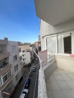 Emlak Z 'den Hamidiye Mah. 3+1 Geniş Satılık Daire