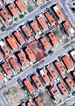 Beyazkent Te Satılık Arsa 300 M2 % 40 İmarlı 2 Kat + Teras