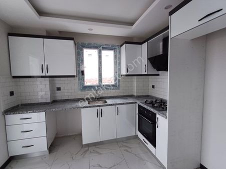 İz'den Bahçeşehir'de 2+1 Satılık Daire