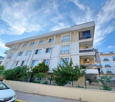 Kavaklı'da Emsalsiz 2+1 Arakat-nuev