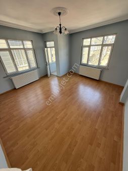 Gold Vadi Gruptan Sultançiftliğinde Satılık Ara Kat