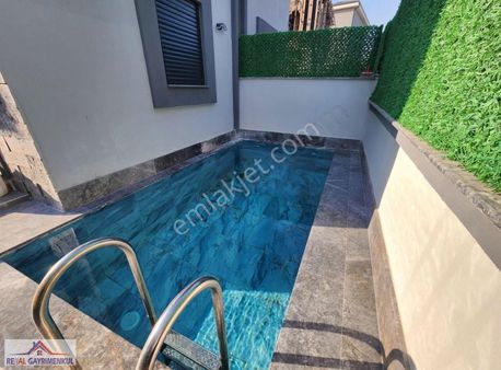 Real Gayrimenkul'den Barbarosda Müstakil Havuzlu Ultralüks Villa